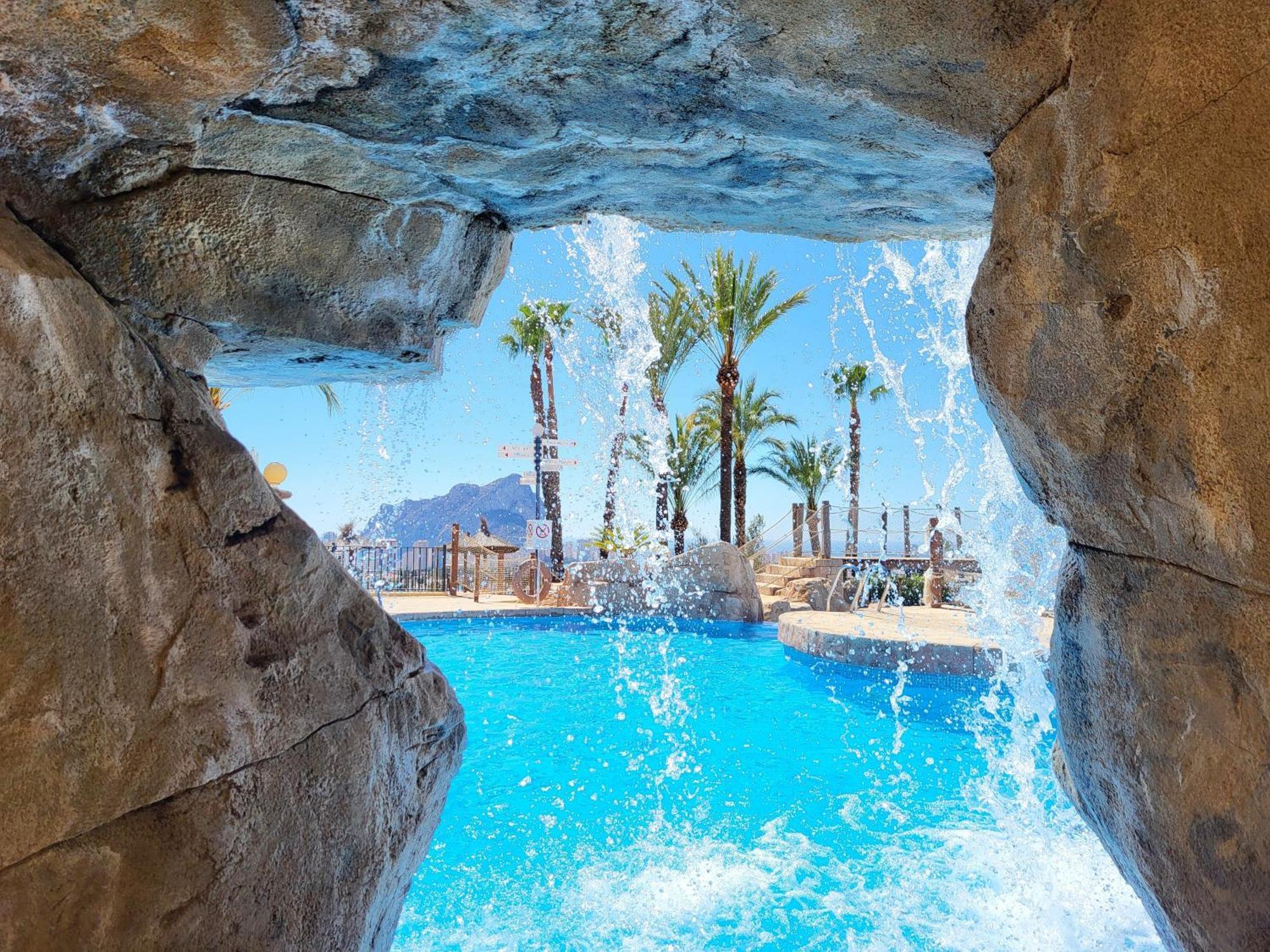 Casa Sunrise - Costa Blanca House With Rooftop, Swimming Pools And Panoramic Sea And Calpe Views Bagian luar foto