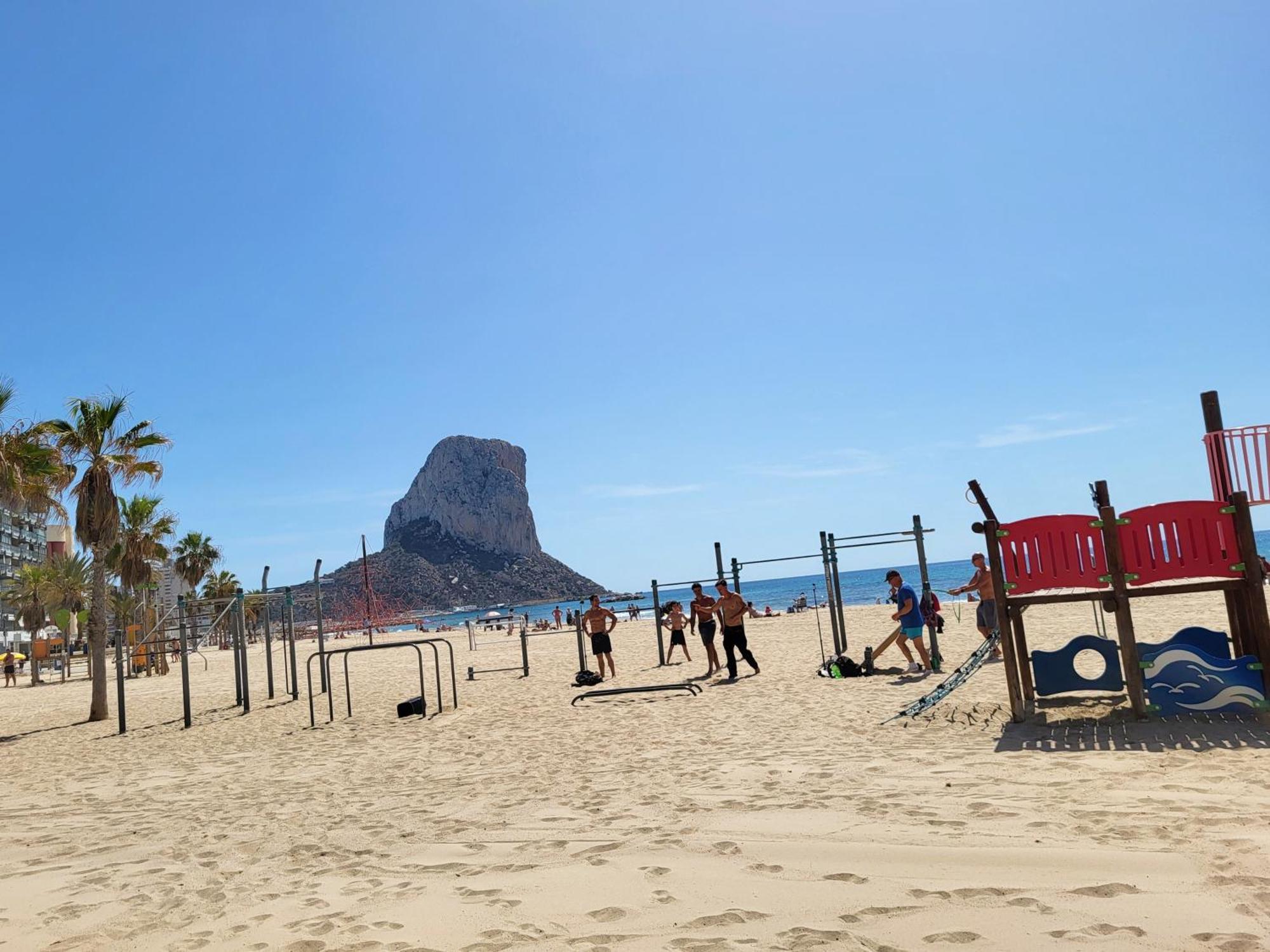 Casa Sunrise - Costa Blanca House With Rooftop, Swimming Pools And Panoramic Sea And Calpe Views Bagian luar foto