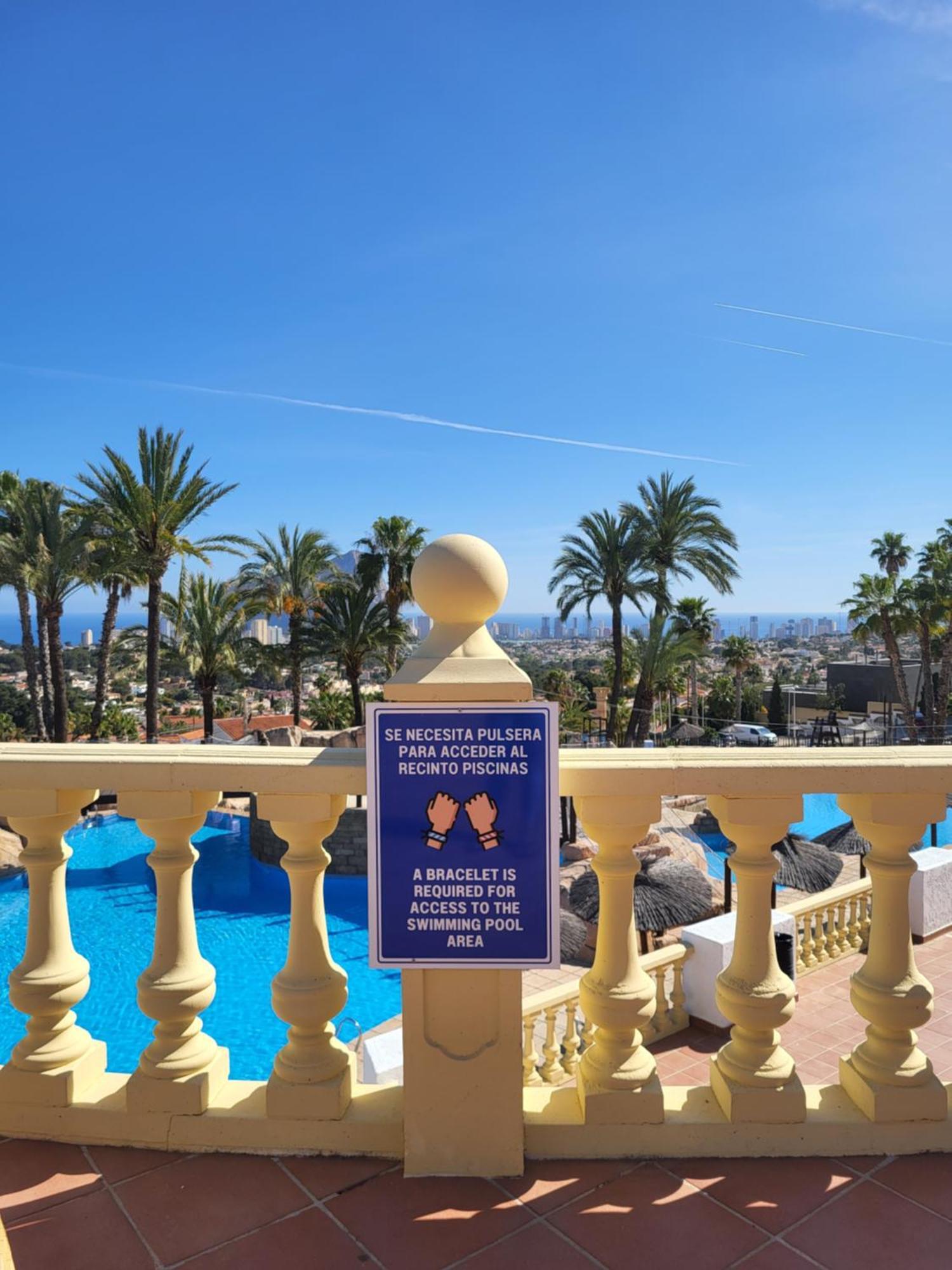 Casa Sunrise - Costa Blanca House With Rooftop, Swimming Pools And Panoramic Sea And Calpe Views Bagian luar foto