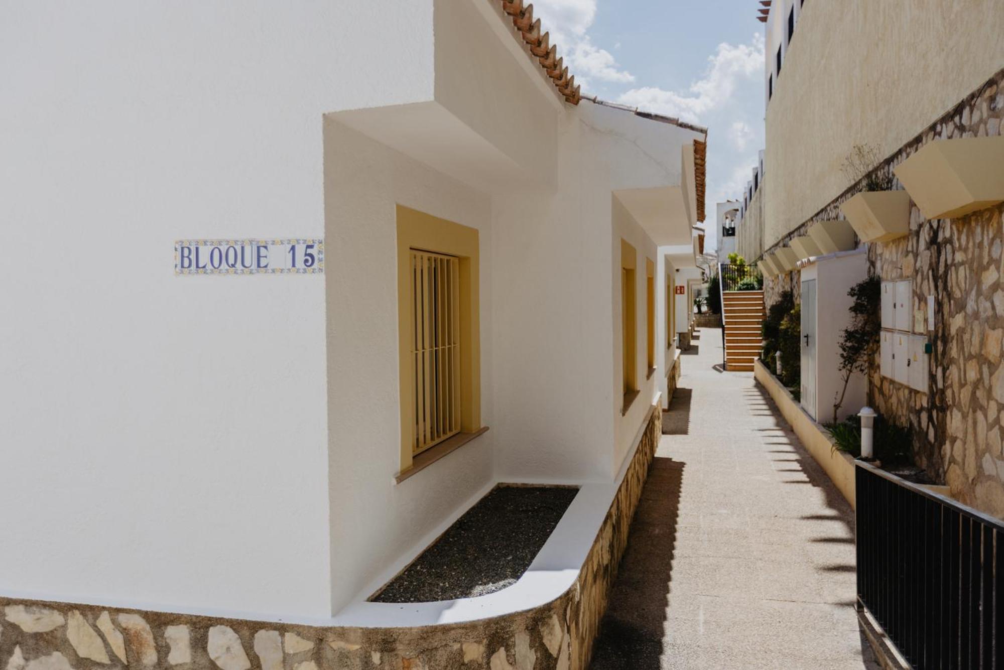 Casa Sunrise - Costa Blanca House With Rooftop, Swimming Pools And Panoramic Sea And Calpe Views Bagian luar foto