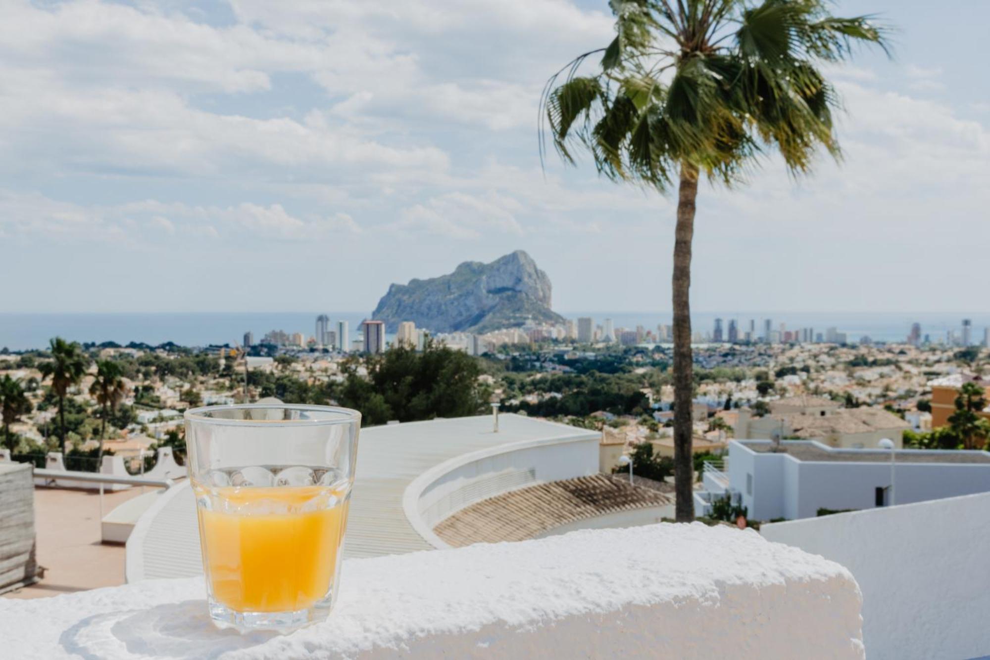 Casa Sunrise - Costa Blanca House With Rooftop, Swimming Pools And Panoramic Sea And Calpe Views Bagian luar foto
