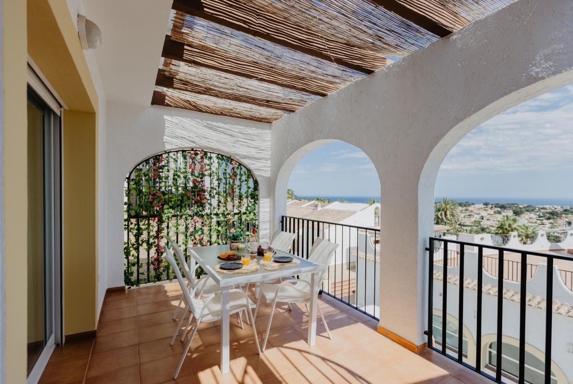 Casa Sunrise - Costa Blanca House With Rooftop, Swimming Pools And Panoramic Sea And Calpe Views Bagian luar foto